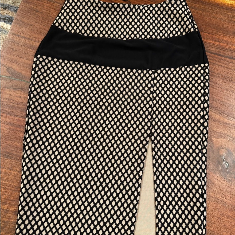 Kendall & Kylie Black and Cream Diamond Midi Skirt